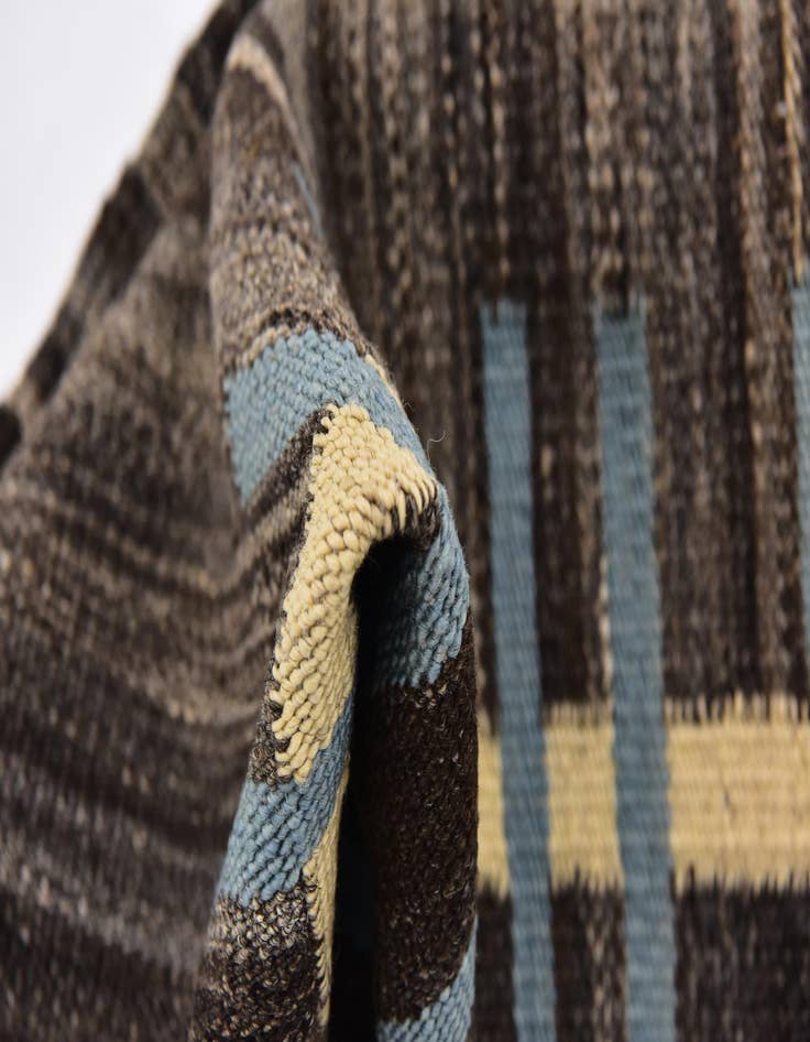 Detail image of 5' 8 x 8' 2  Hand Woven Kilim Modern Wool Rug