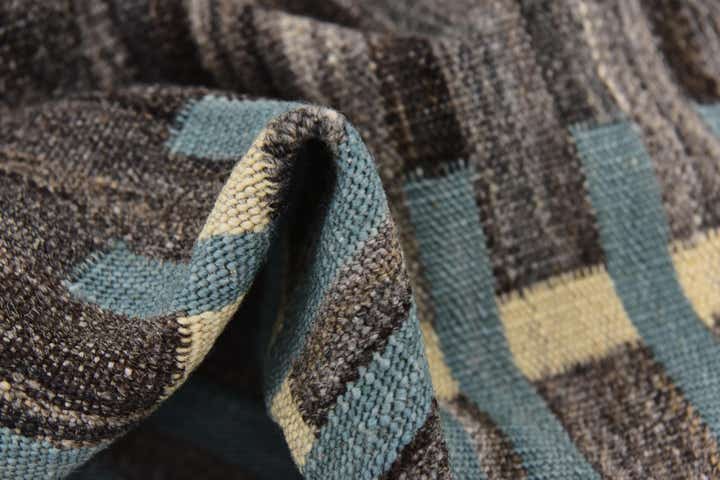 5' 9 x 8' 3 Hand Woven Kilim Modern Wool Rug