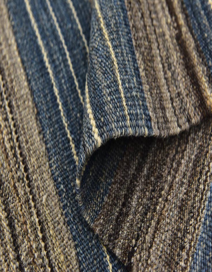 Detail image of 5' 10 x 7' 7  Hand Woven Kilim Modern Wool Rug