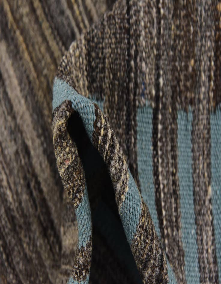 Detail image of 5' 9 x 8' 3  Hand Woven Kilim Modern Wool Rug