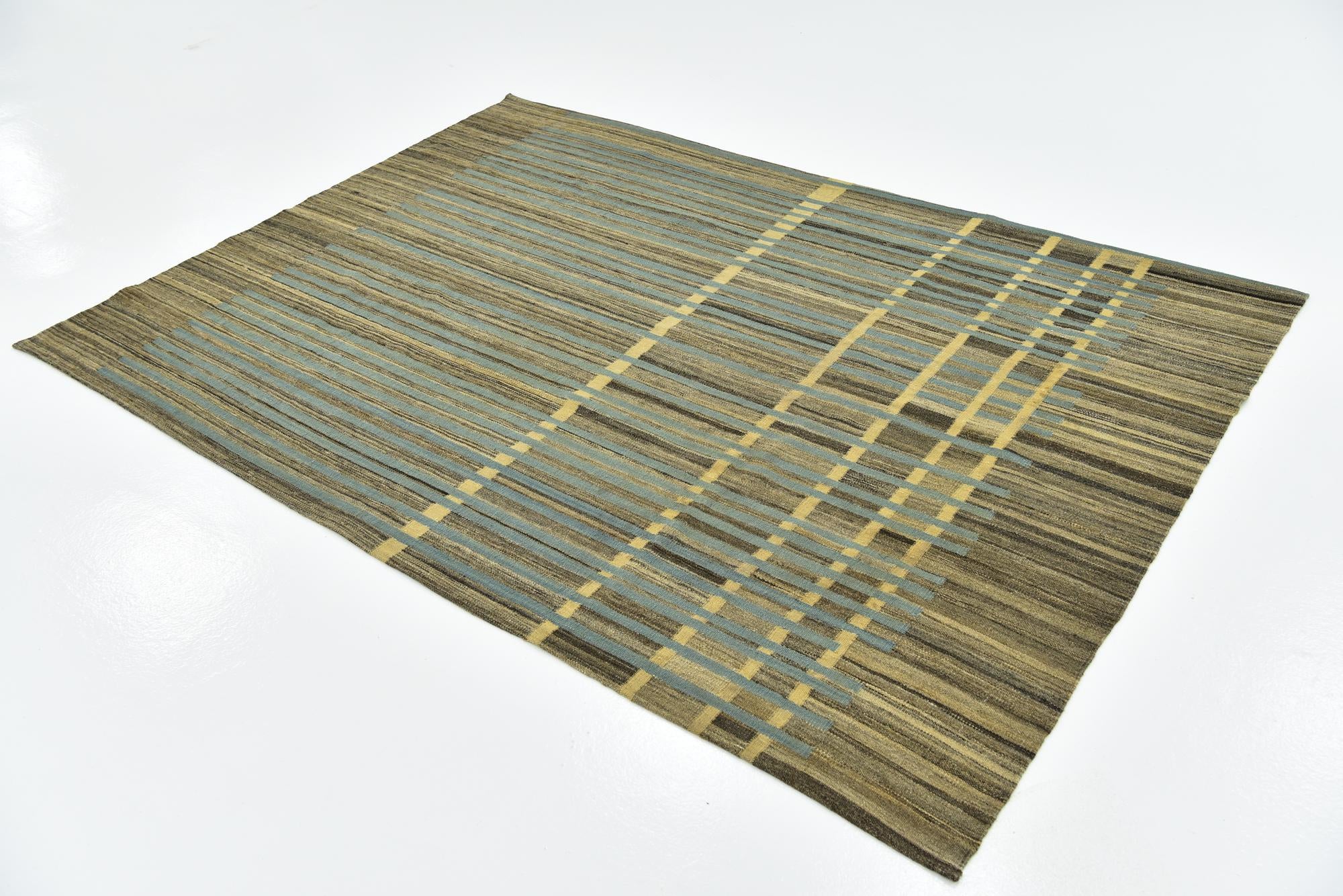 5' 6 x 7' 10 Hand Woven Kilim Modern Wool Rug