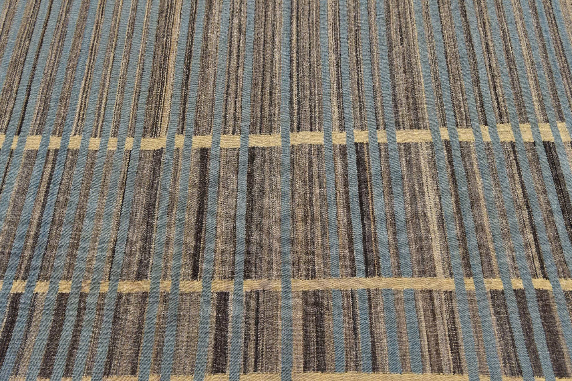 5' 6 x 7' 10 Hand Woven Kilim Modern Wool Rug