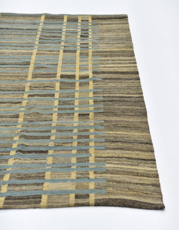 Detail image of 5' 6 x 7' 10  Hand Woven Kilim Modern Wool Rug