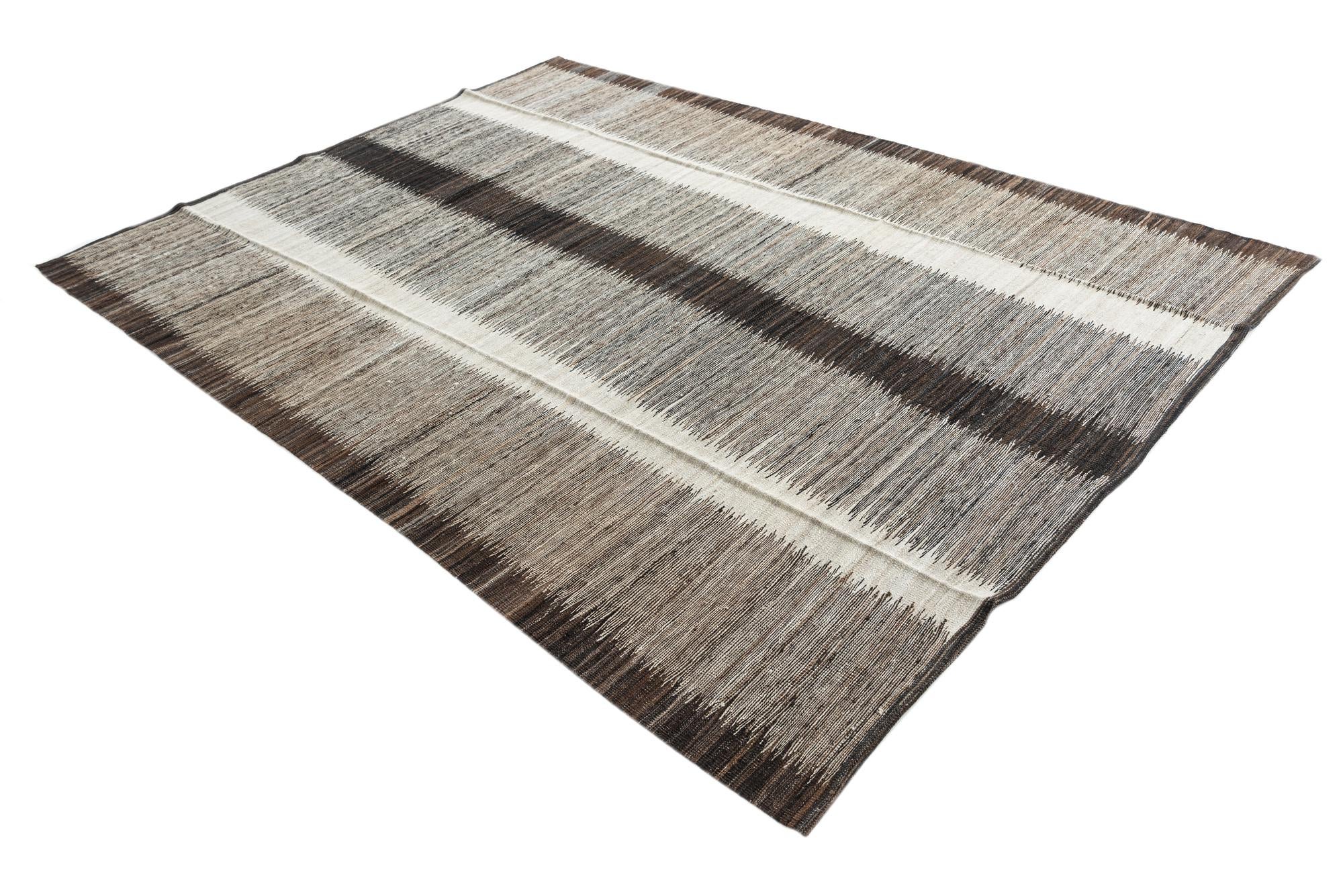 6' 10 x 9' 3 Hand Woven Kilim Modern Wool Rug