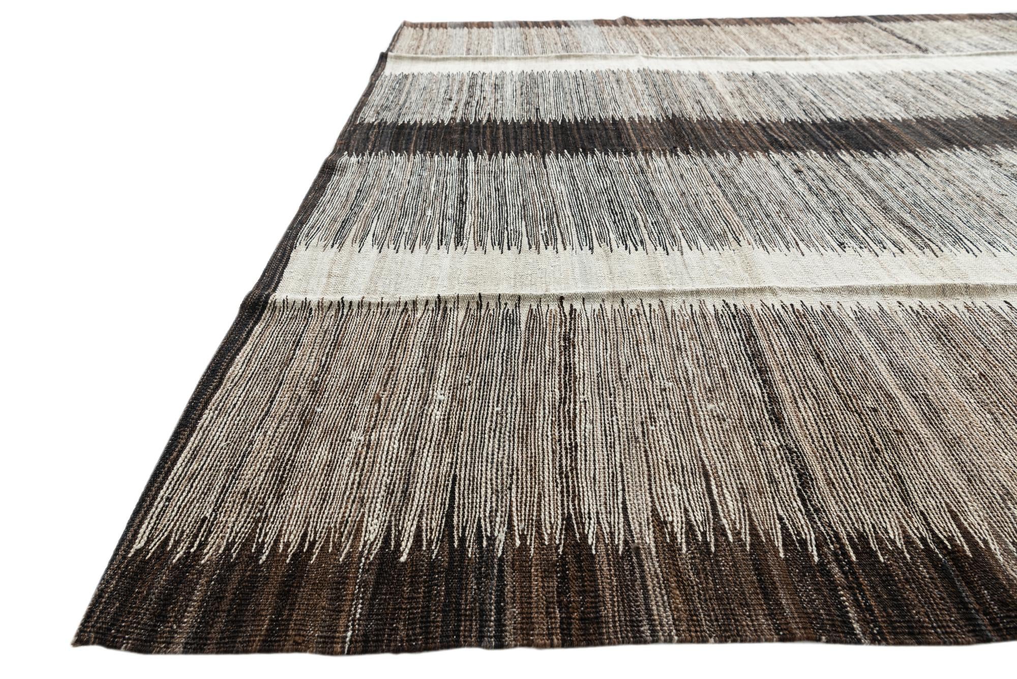 6' 10 x 9' 3 Hand Woven Kilim Modern Wool Rug
