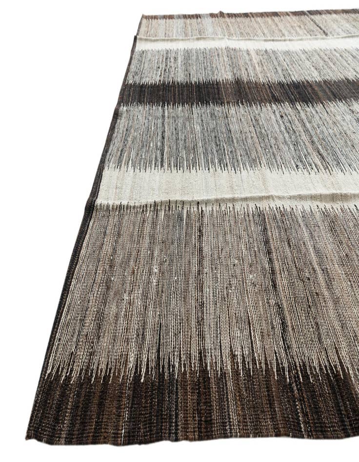 Detail image of 6' 10 x 9' 3  Hand Woven Kilim Modern Wool Rug