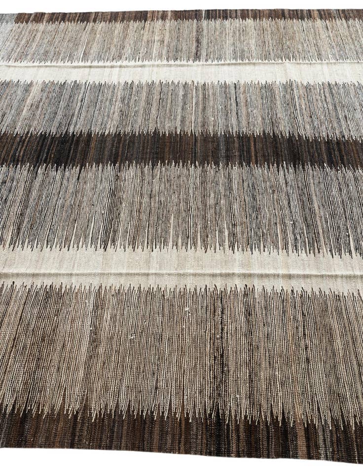 Detail image of 6' 10 x 9' 3  Hand Woven Kilim Modern Wool Rug