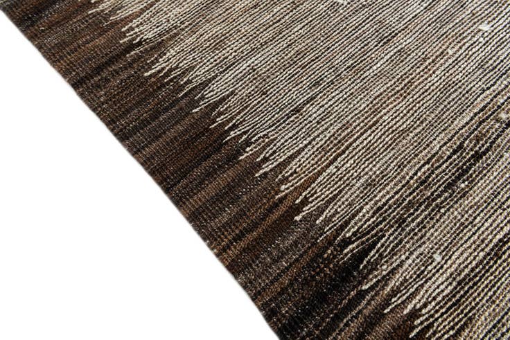 Detail image of 6' 10 x 9' 3 Hand Woven Kilim Modern Wool Rug