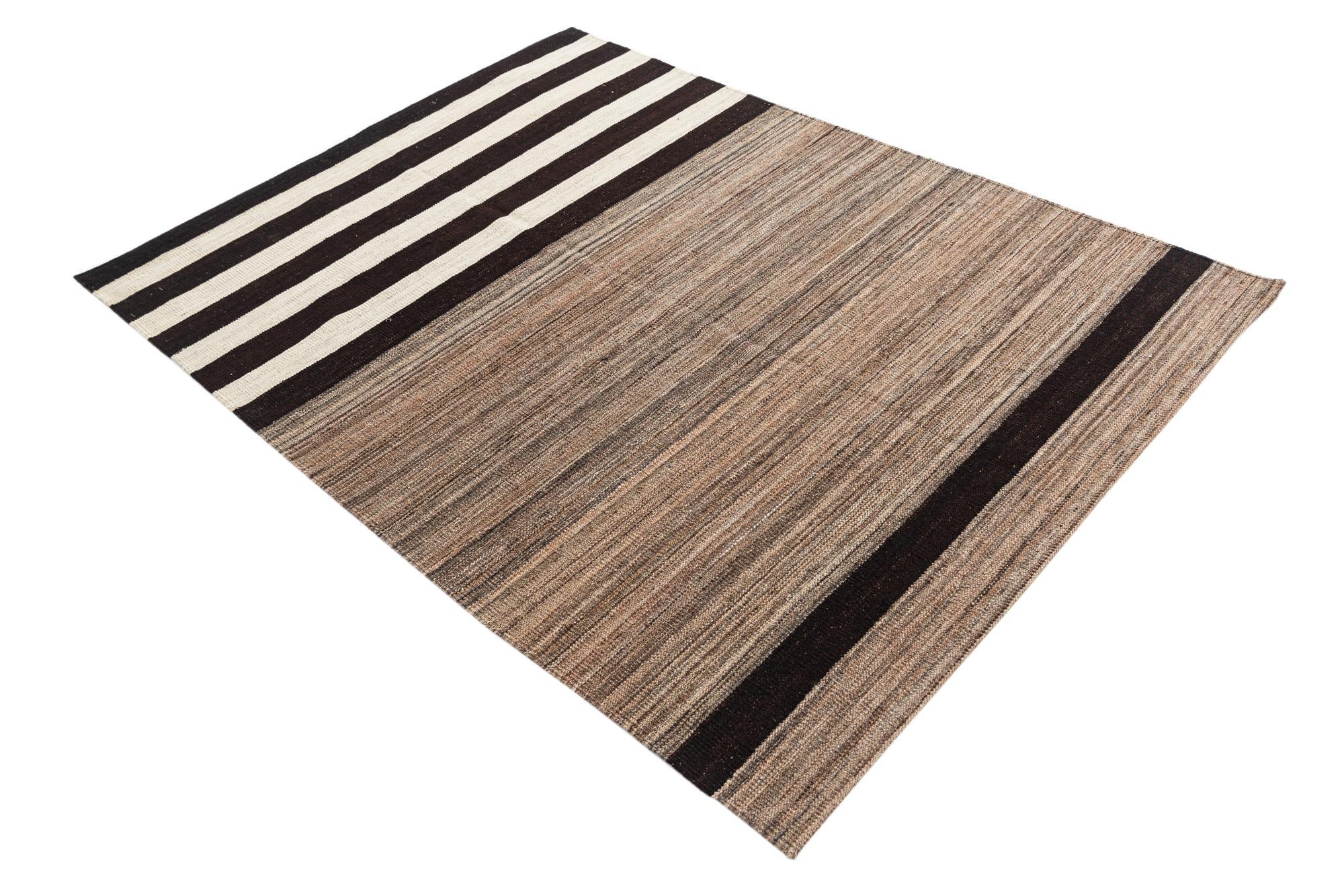 4' 5 x 5' 10 Hand Woven Kilim Modern Wool Rug