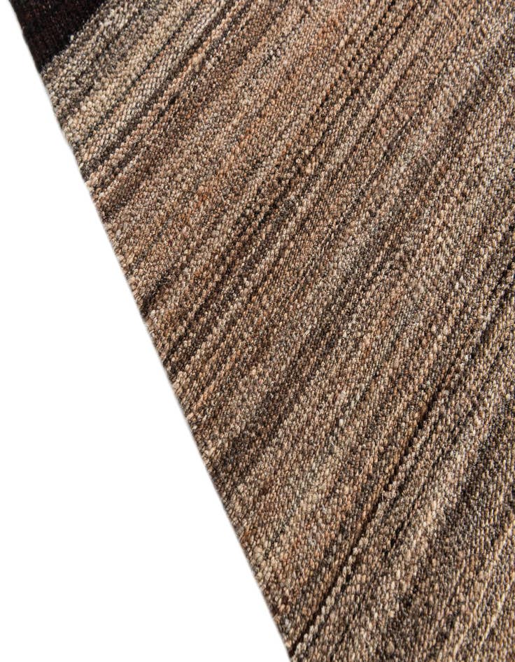 Detail image of 4' 5 x 5' 10  Hand Woven Kilim Modern Wool Rug