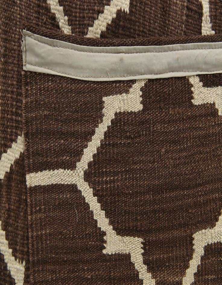 Detail image of 10' 7 x 12' 8  Hand Woven Kilim Modern Wool Rug
