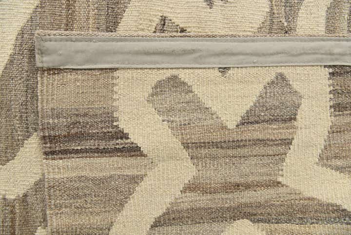 6' 6 x 9' 5 Hand Woven Kilim Modern Wool Rug