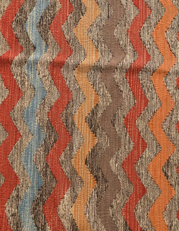 Detail image of 5' 6 x 7' 7  Hand Woven Kilim Modern Wool Rug