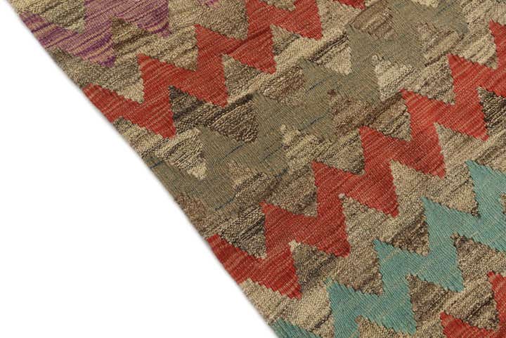 5' 5 x 7' 6 Hand Woven Kilim Modern Wool Rug