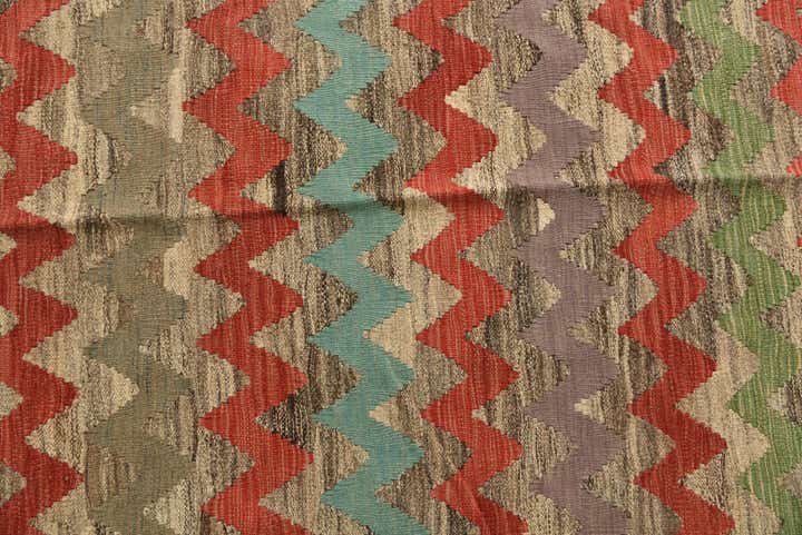 5' 5 x 7' 6 Hand Woven Kilim Modern Wool Rug