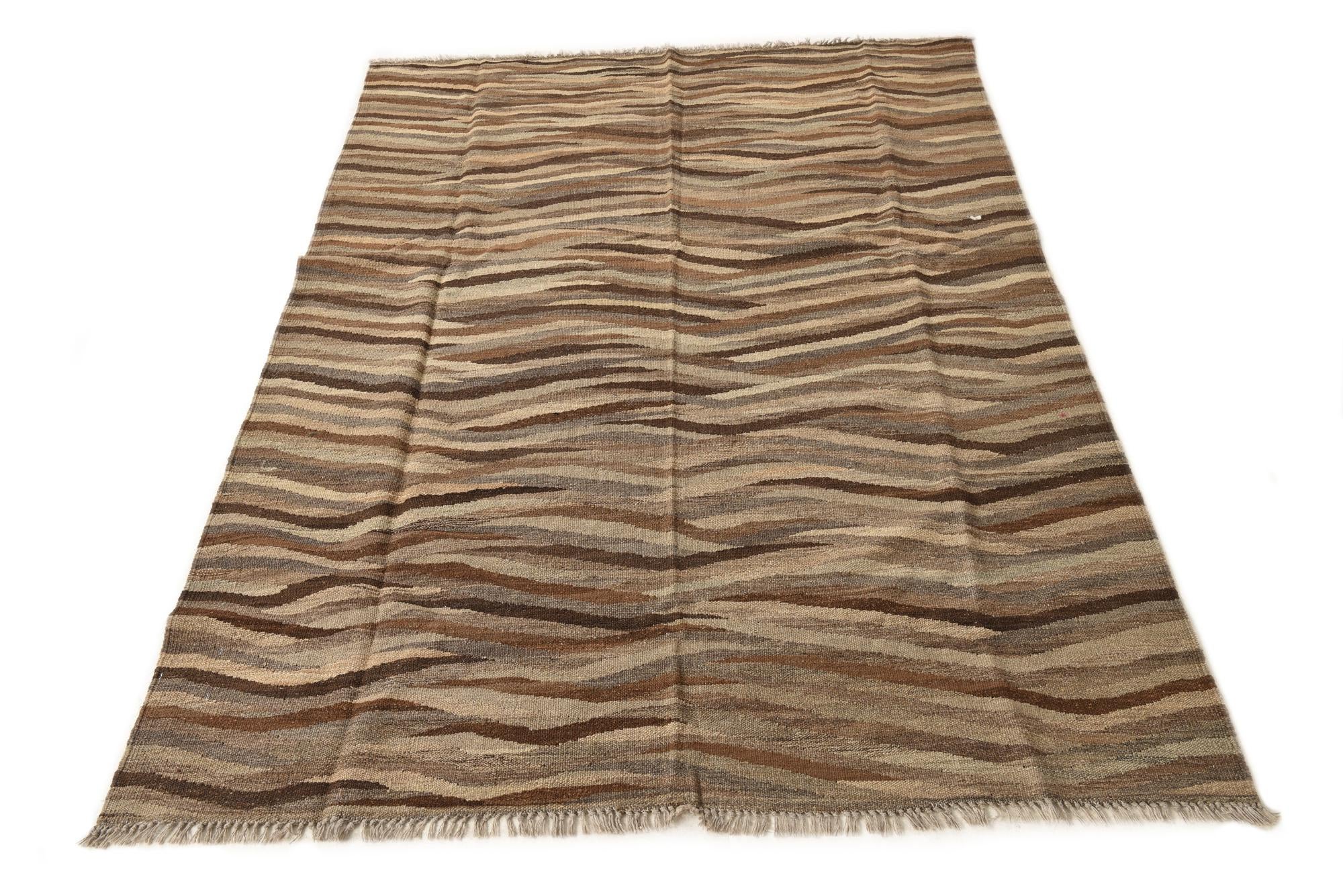 4' 10 x 6' 7 Hand Woven Kilim Modern Wool Rug