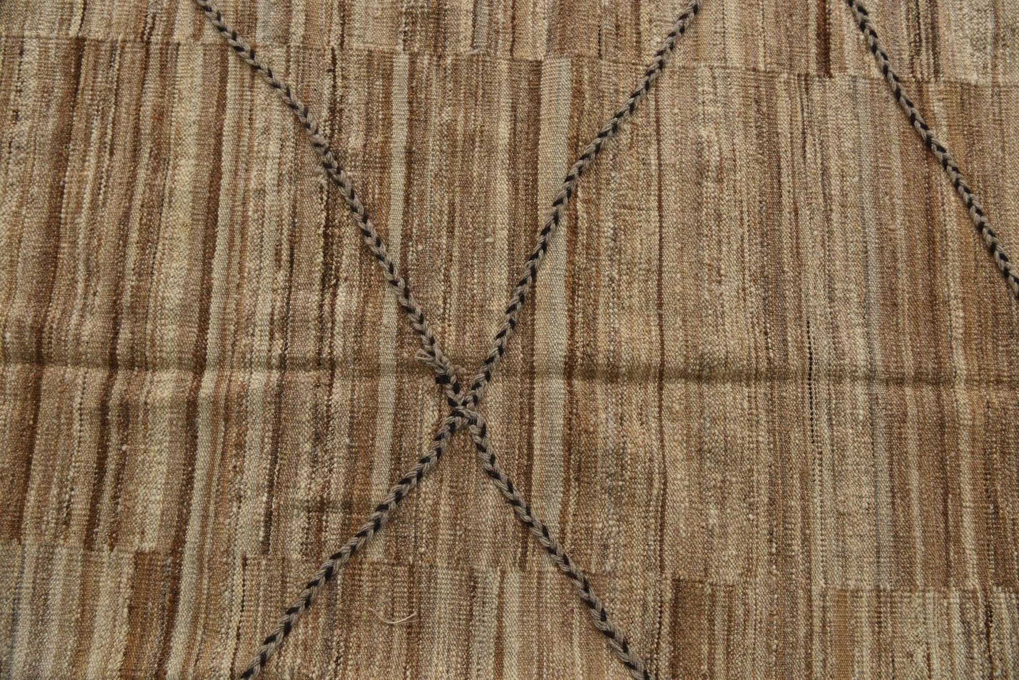 8' 6 x 9' 5 Hand Woven Kilim Modern Wool Rug