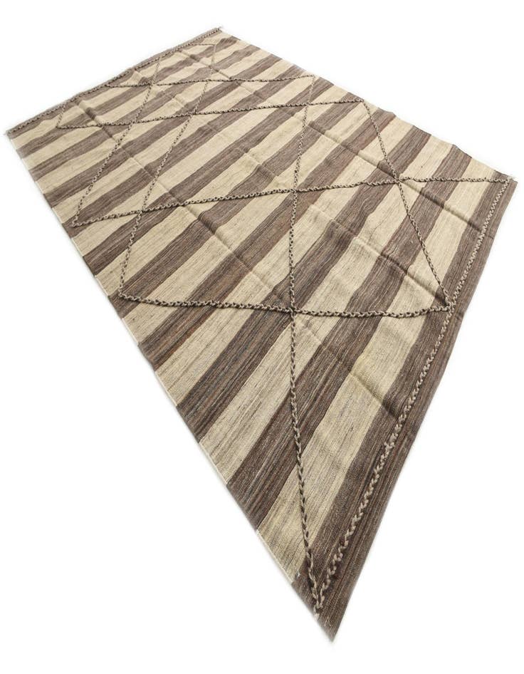 Detail image of 7' 8 x 10' 8  Hand Woven Kilim Modern Wool Rug