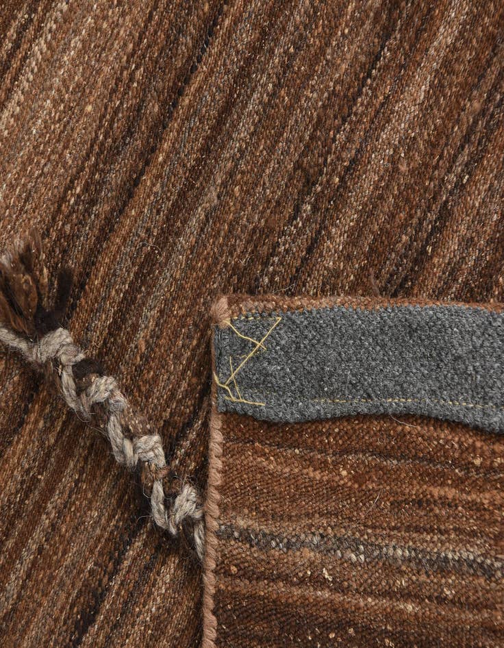 Detail image of 9' 5 x 13' 1  Hand Woven Kilim Modern Wool Rug