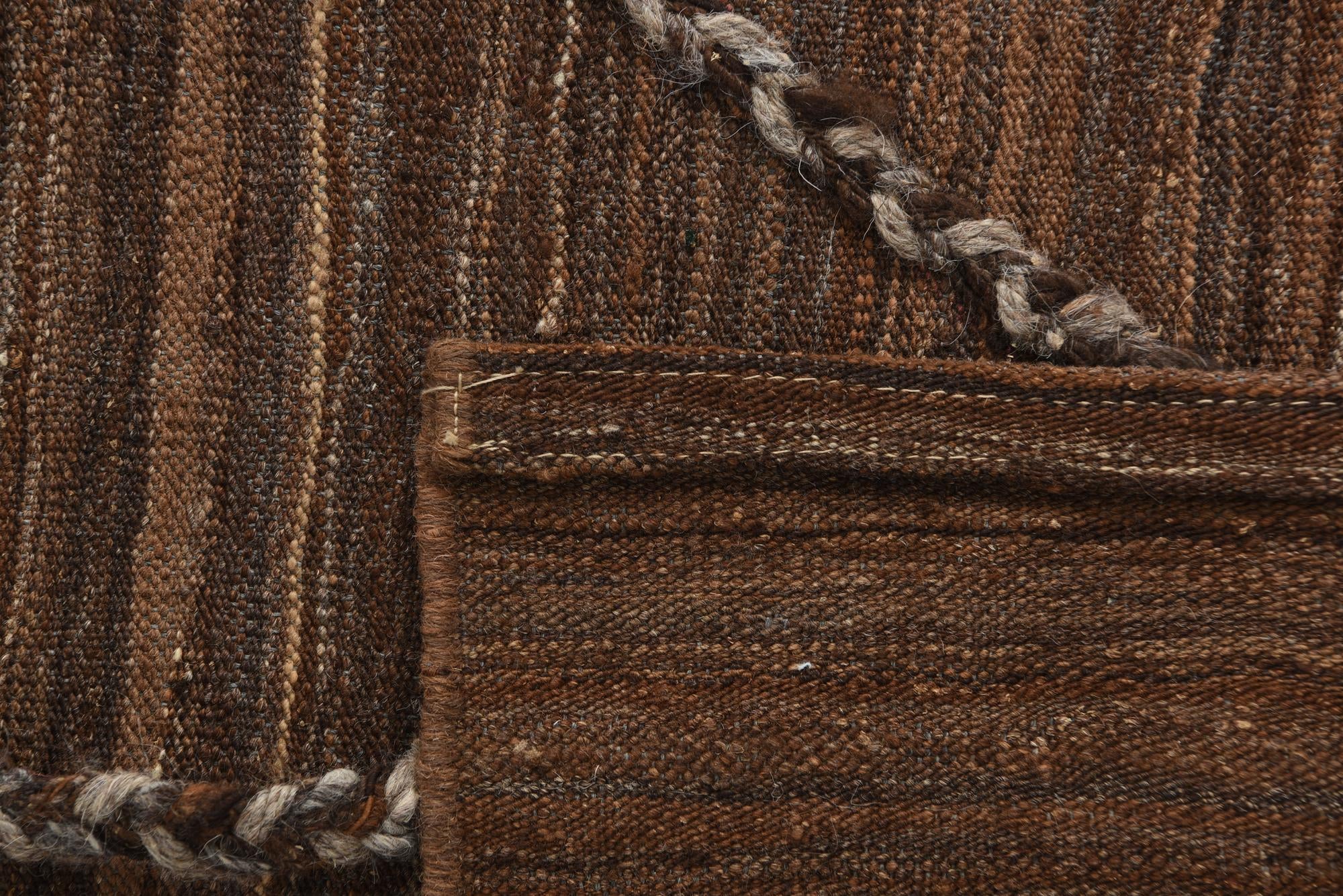 250cm x 335cm Hand Woven Kilim Modern Wool Rug