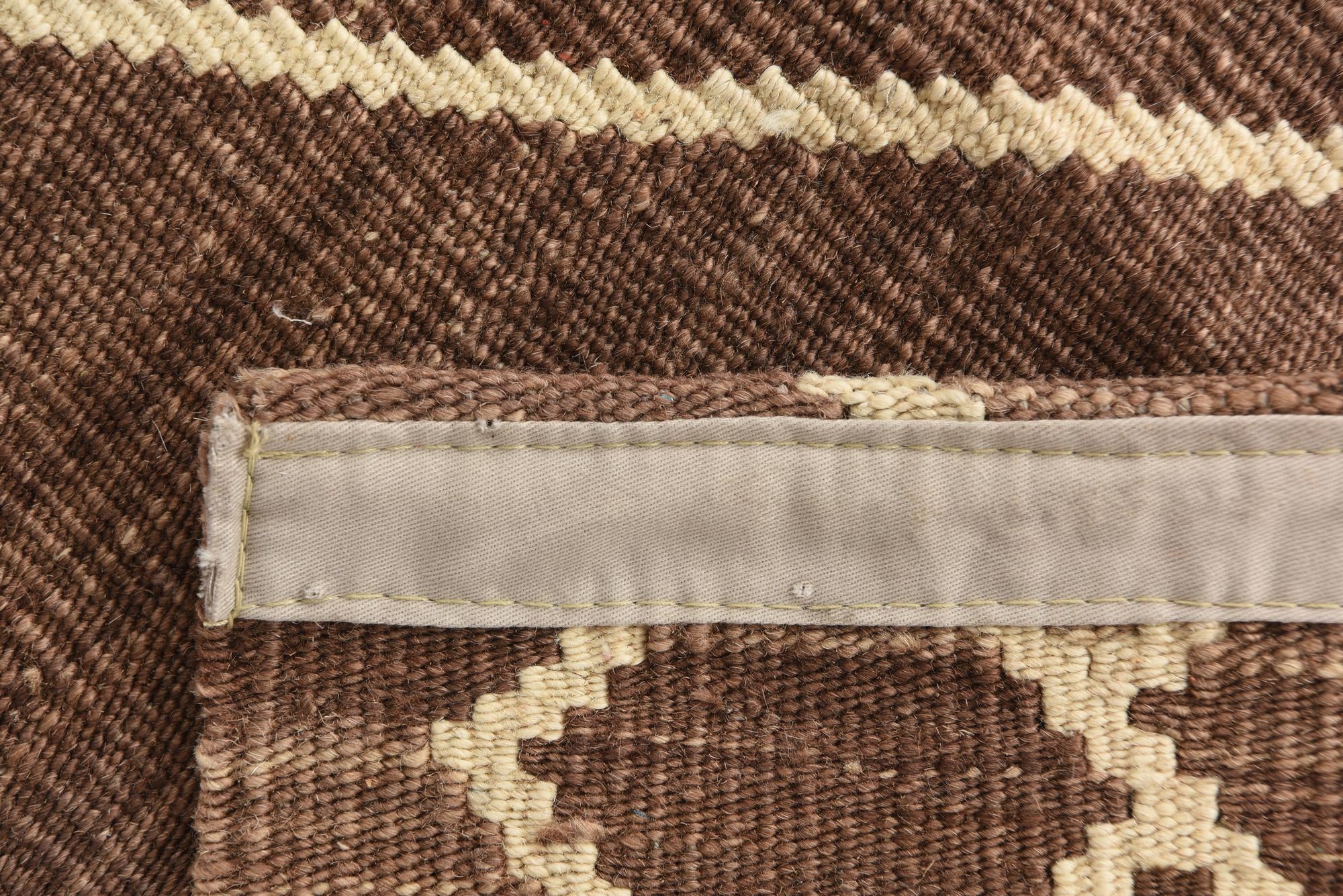 4' 4 x 6' Hand Woven Kilim Modern Wool Rug