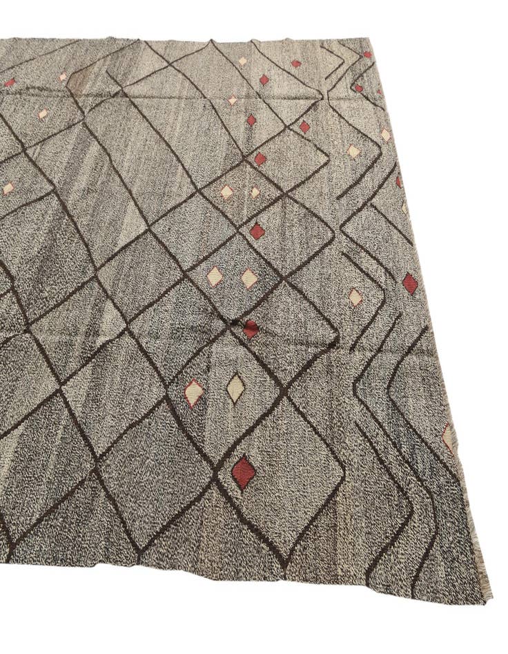 Detail image of 7' 1 x 9' 4  Hand Woven Kilim Modern Wool Rug
