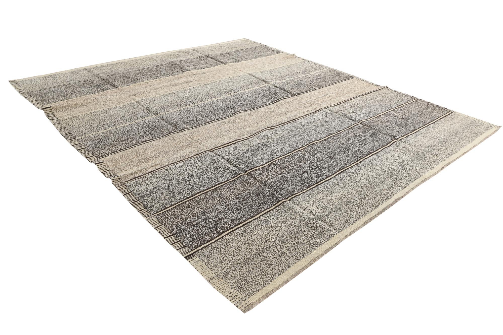 8' 9 x 9' 7 Hand Woven Kilim Modern Wool Rug