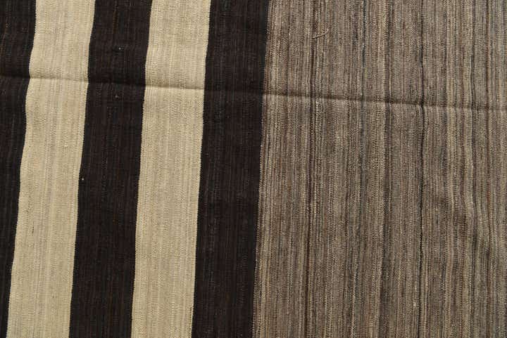 6' 9 x 9' 8 Hand Woven Kilim Modern Wool Rug