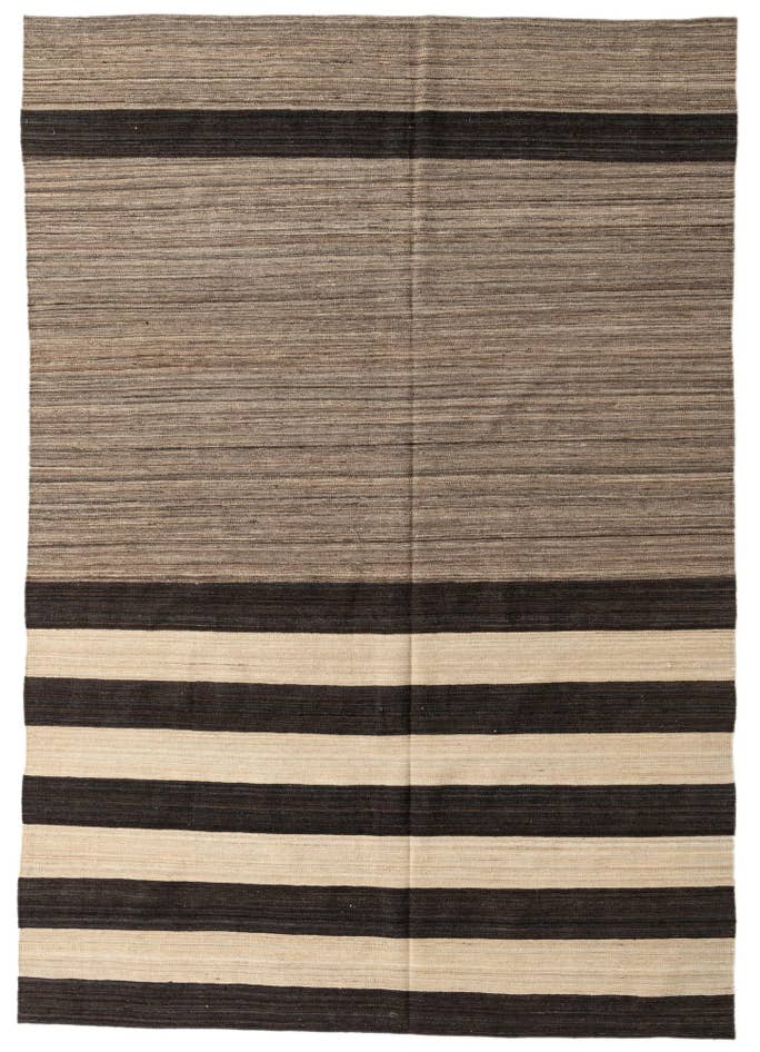 Detail image of 6' 9 x 9' 8 Hand Woven Kilim Modern Wool Rug