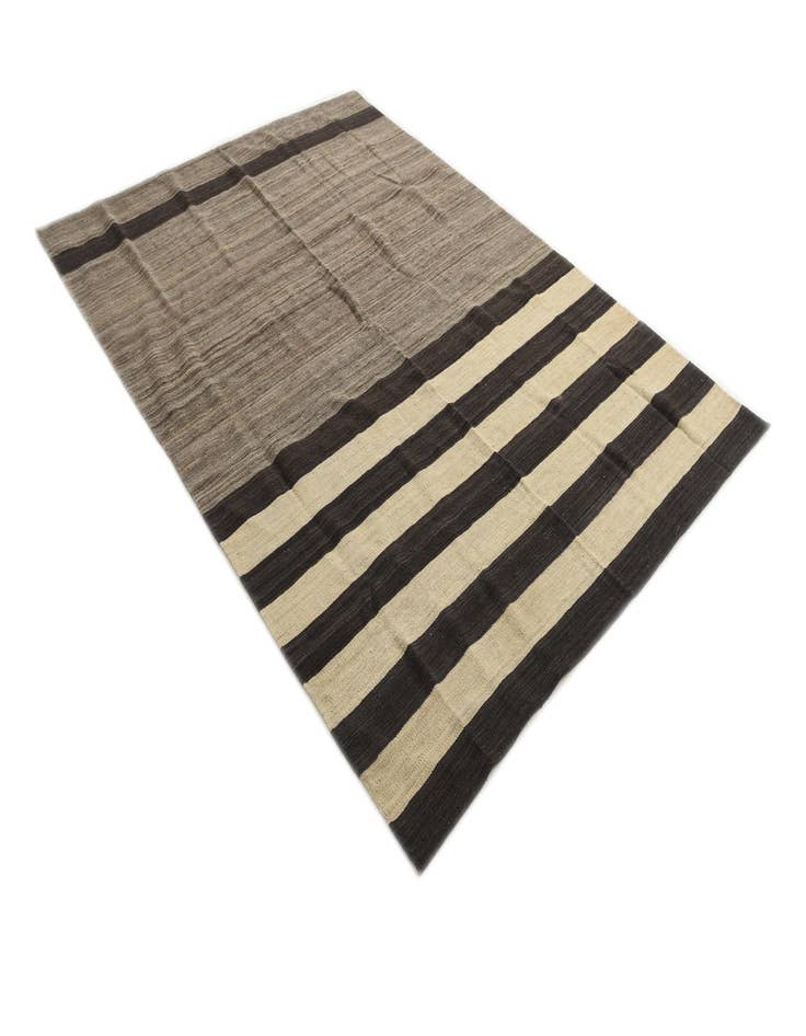 Detail image of 5' 8 x 8'  Hand Woven Kilim Modern Wool Rug