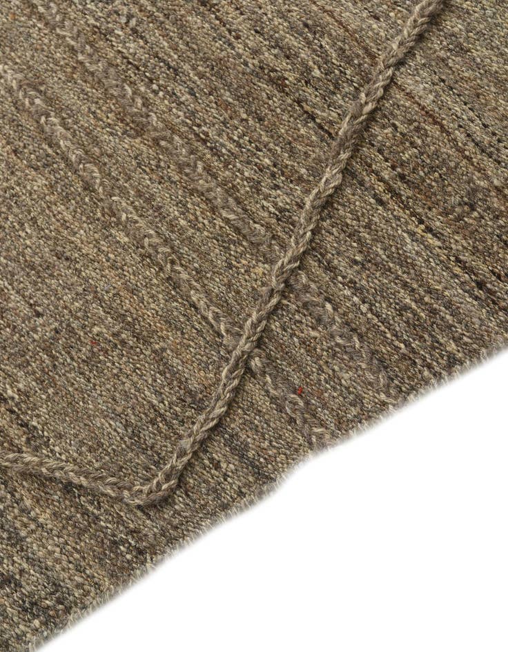 Detail image of 6' 4 x 8' 3  Hand Woven Kilim Modern Wool Rug