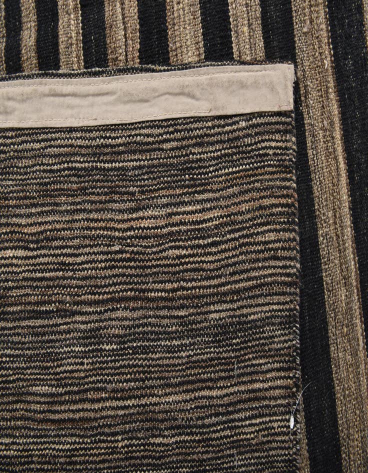 Detail image of 6' x 7' 7  Hand Woven Kilim Modern Wool Rug