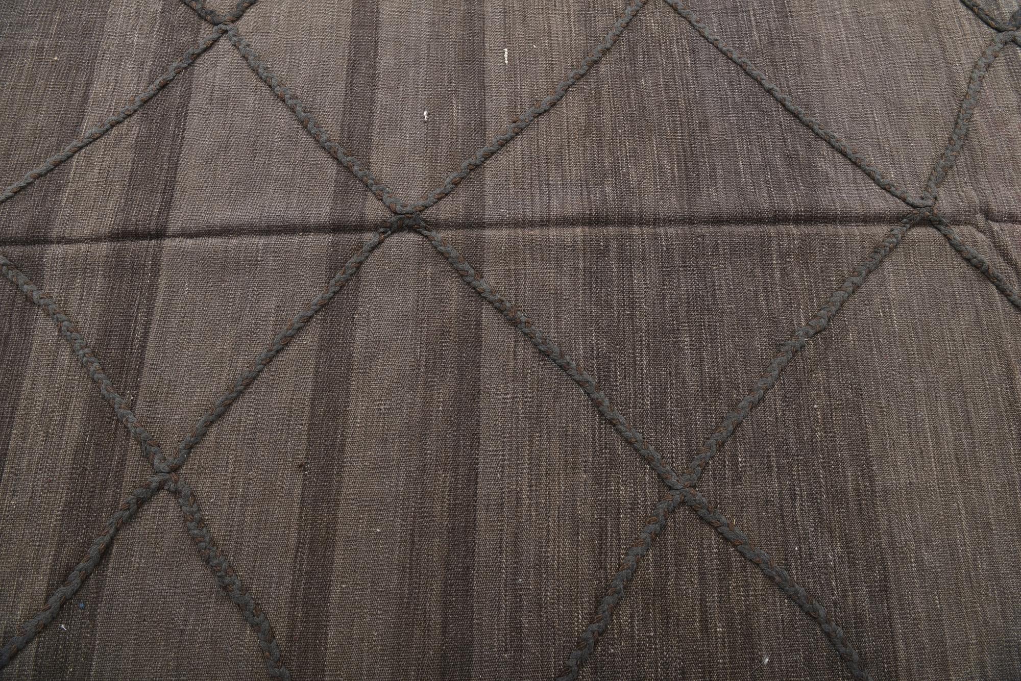 5' 9 x 8' Hand Woven Kilim Modern Wool Rug