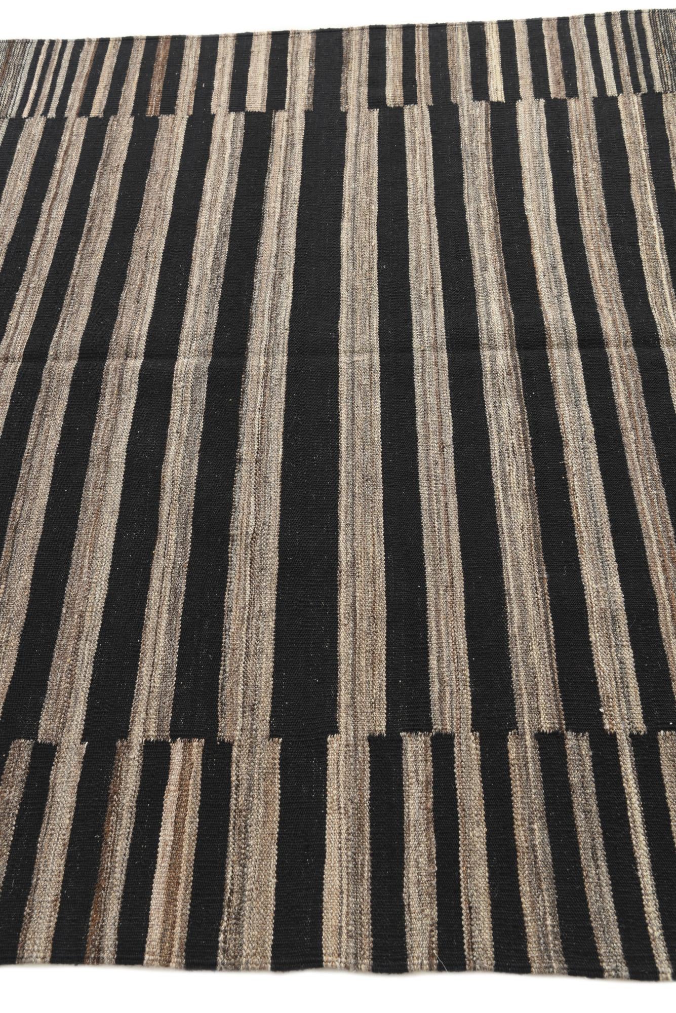 5' 3 x 6' 5 Hand Woven Kilim Modern Wool Rug