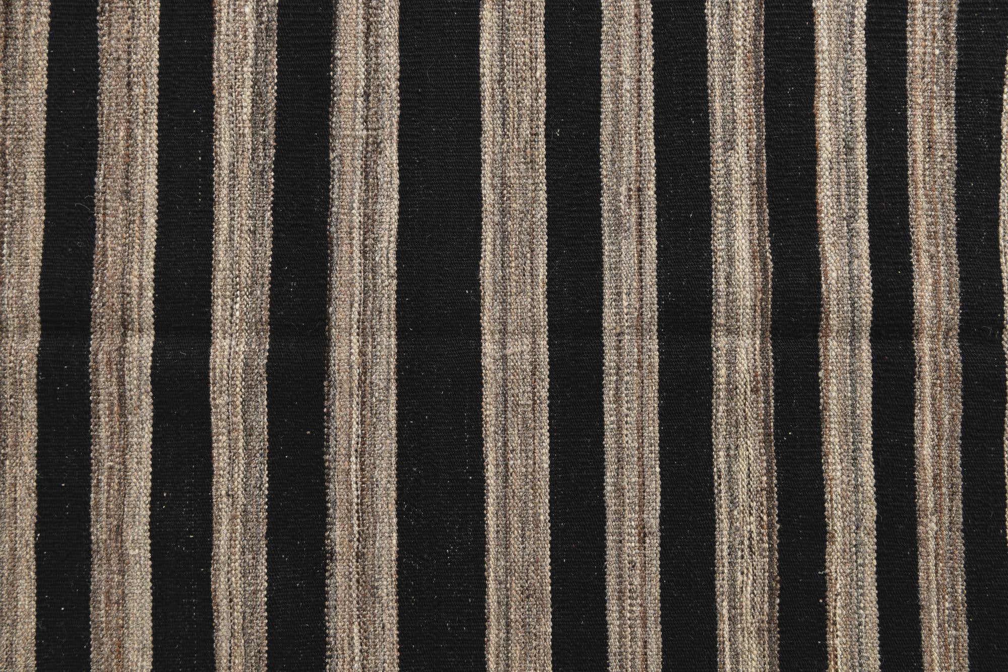 5' 3 x 6' 5 Hand Woven Kilim Modern Wool Rug
