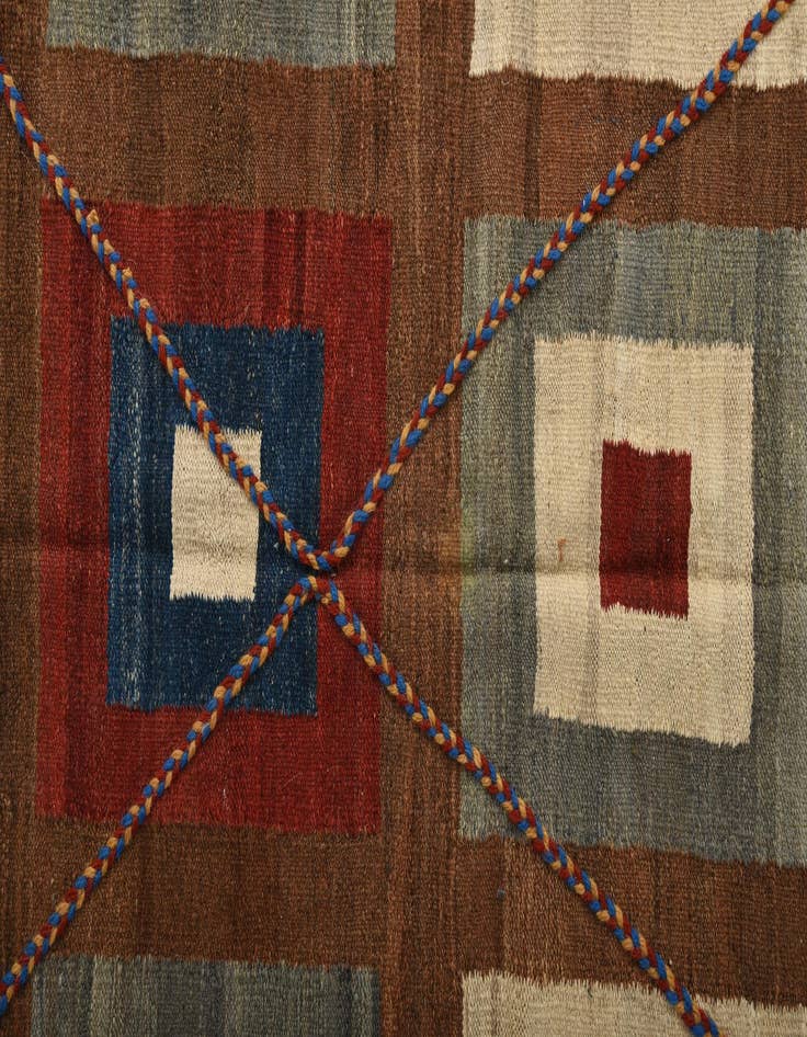 Detail image of 4' 10 x 6' 8  Hand Woven Kilim Modern Wool Rug