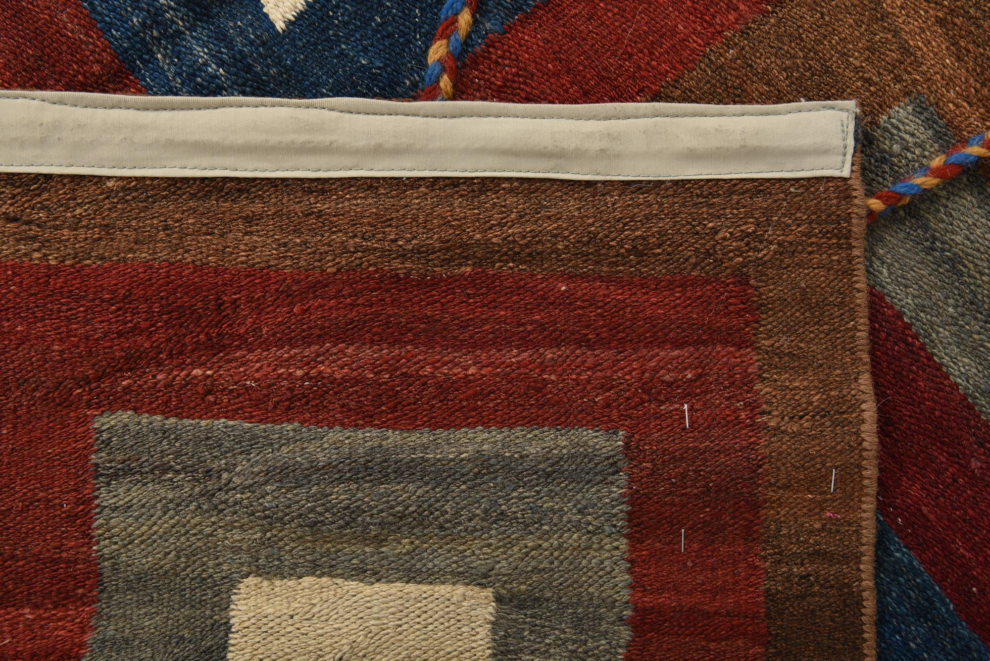 4' 10 x 6' 8 Hand Woven Kilim Modern Wool Rug