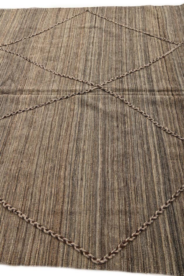 Detail image of 7' x 10' Hand Woven Kilim Modern Wool Rug