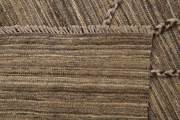 7' x 10' Hand Woven Kilim Modern Wool Rug