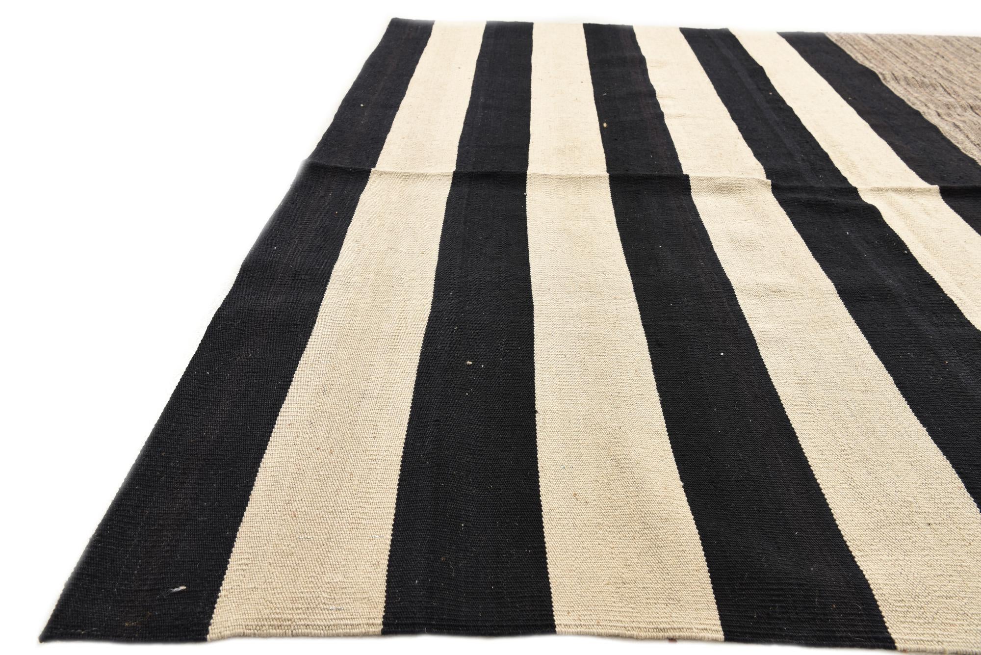 6' 8 x 9' 8 Hand Woven Kilim Modern Wool Rug