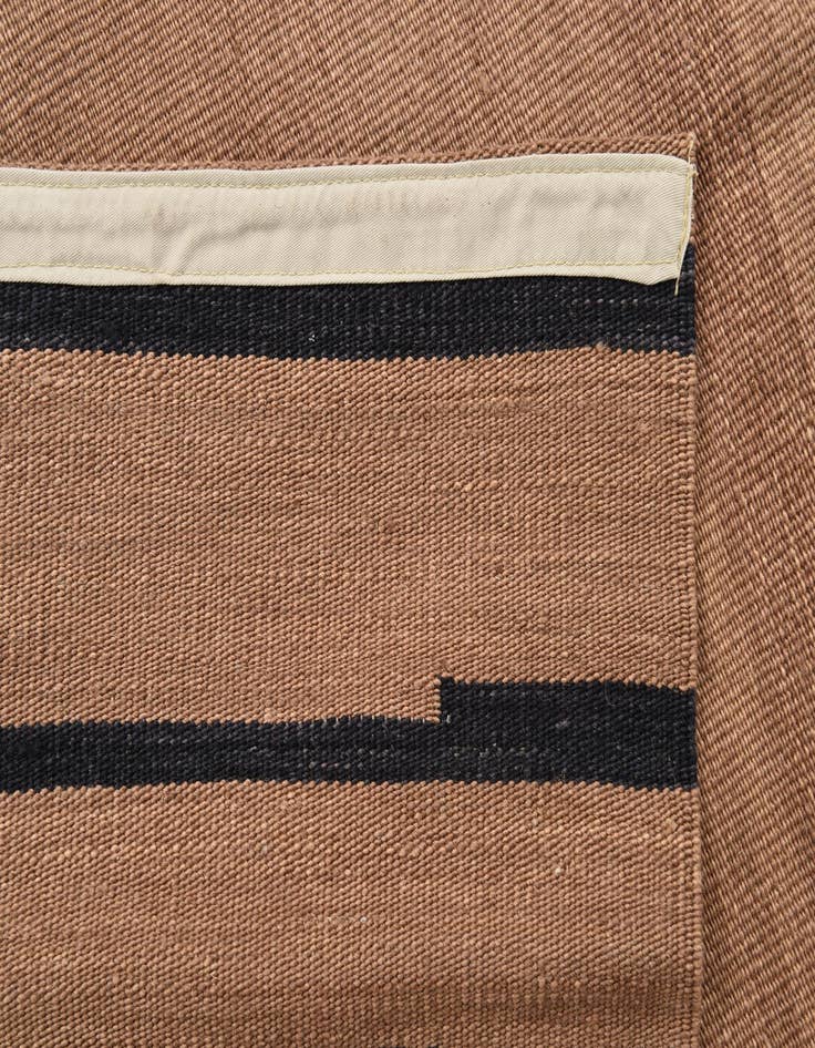 Detail image of 4' 2 x 5' 6  Hand Woven Kilim Modern Wool Rug