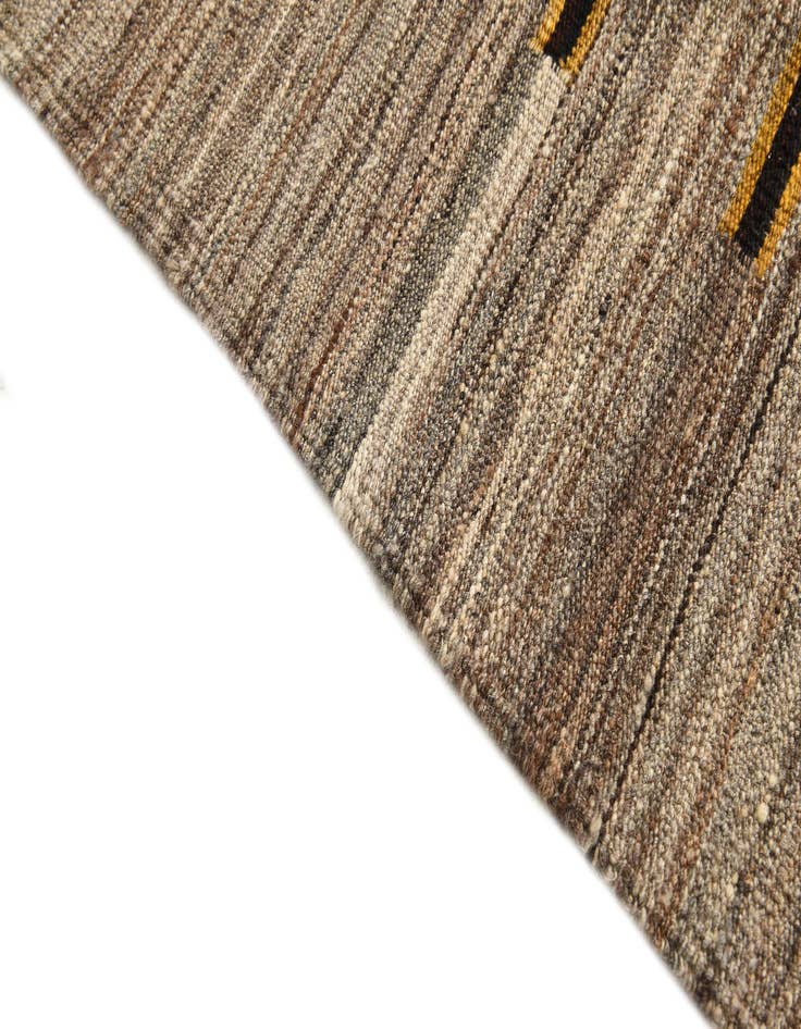 Detail image of 4' 2 x 5' 10  Hand Woven Kilim Modern Wool Rug