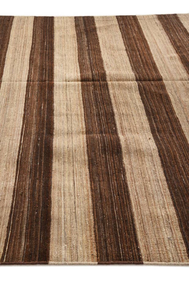 Detail image of 6' 9 x 11' 11 Hand Woven Kilim Modern Wool Rug