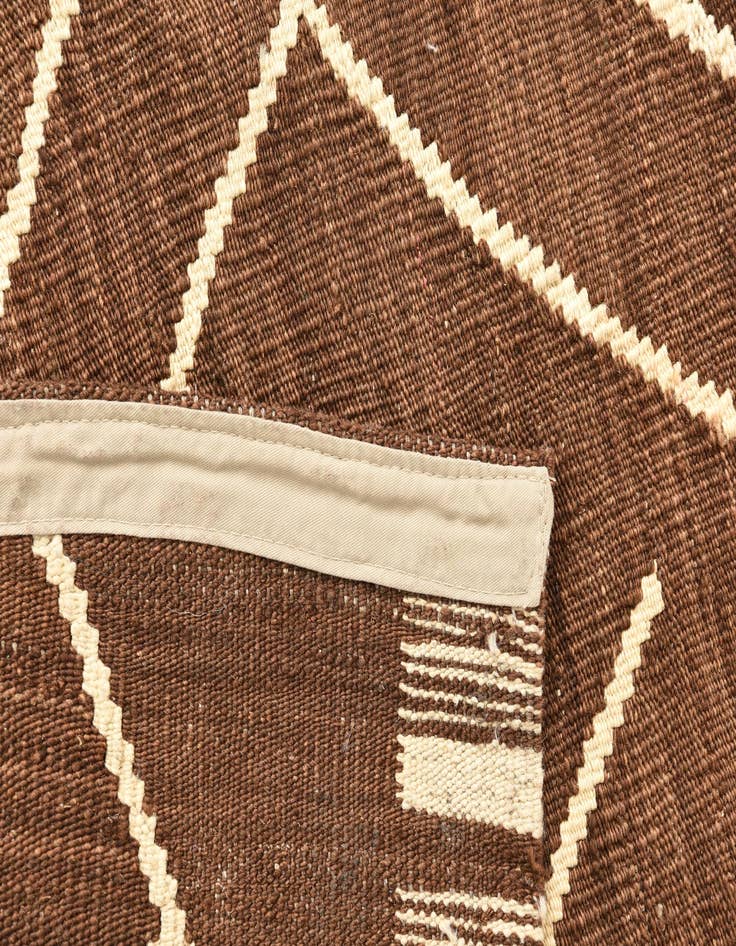 Detail image of 6' 1 x 8'  Hand Woven Kilim Modern Wool Rug