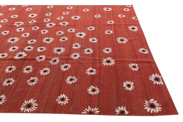 Detail image of 7' 3 x 9' 9 Hand Woven Kilim Modern Rug