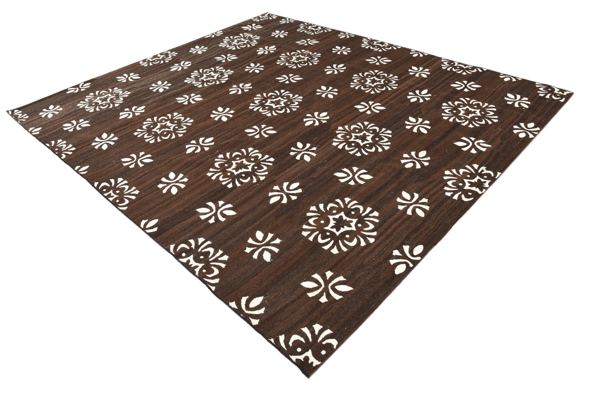 8' 7 x 9' 9 Hand Woven Kilim Modern Rug