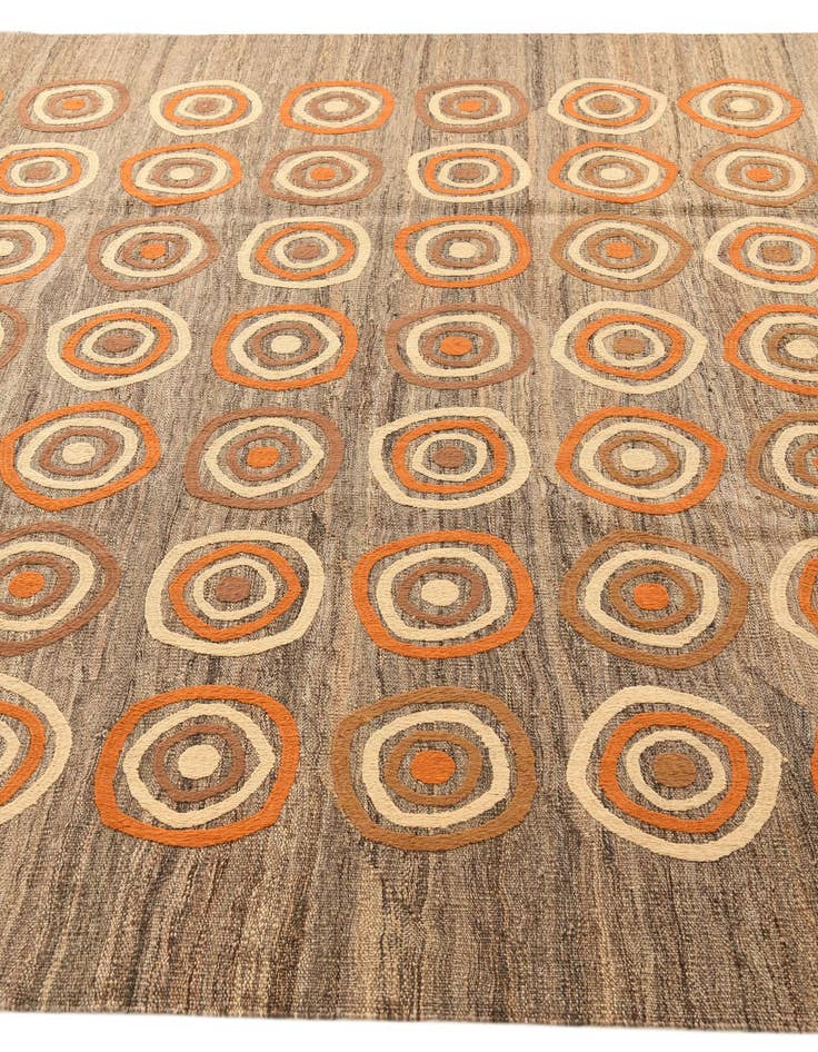 Detail image of 6' 11 x 9' 8 Hand Woven Kilim Modern Rug