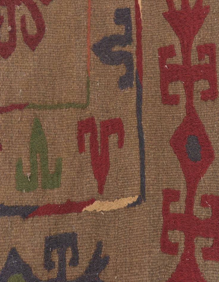 Detail image of 4' 10 x 6' 4 Hand Woven Kilim Suzani Wool Rug