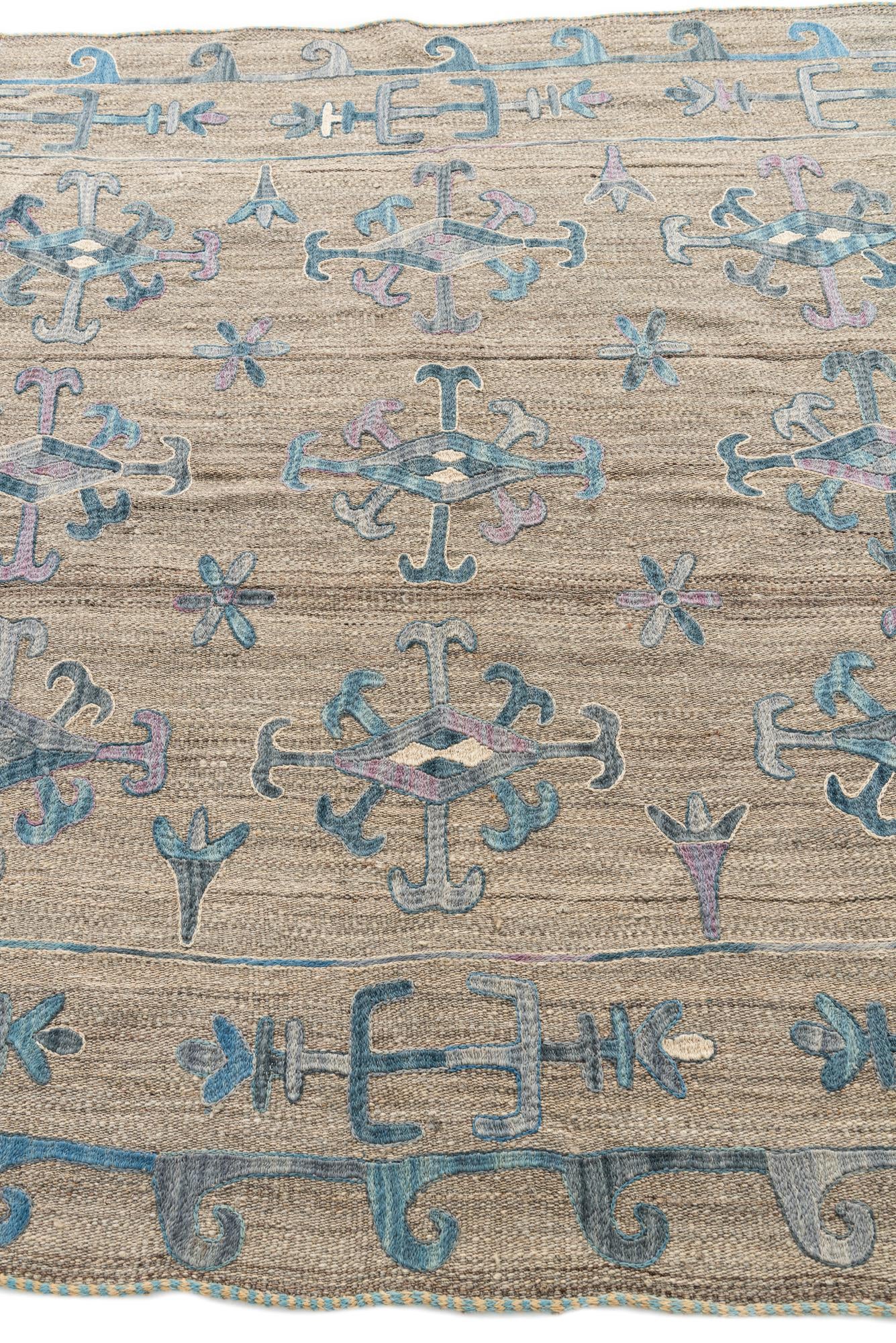 5' 7 x 6' 9 Hand Woven Kilim Suzani Wool Rug
