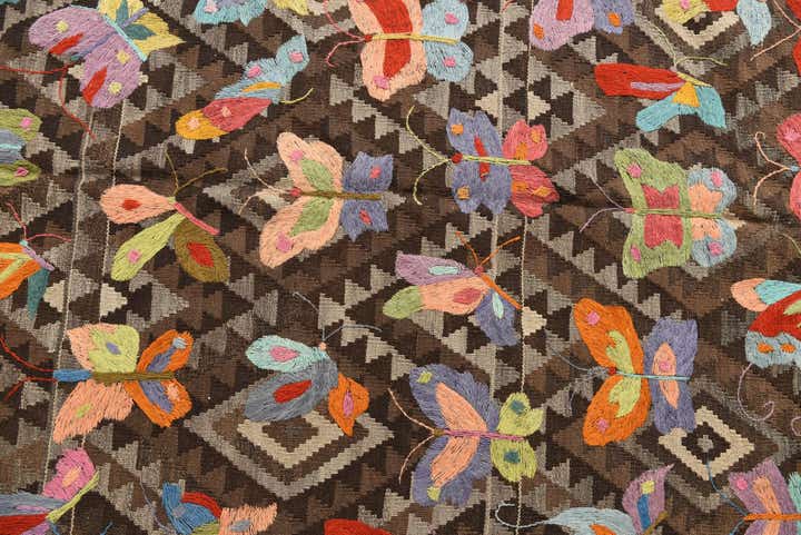 5' 6 x 7' 9 Hand Woven Kilim Suzani Wool Rug